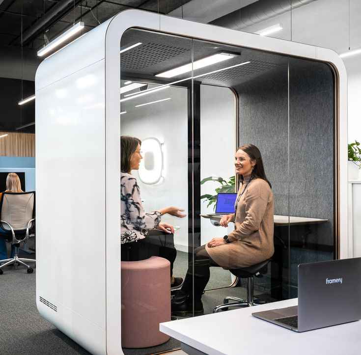 Akustik Kabin Kiralama: Podcast ve Stüdyo İçin Profesyonel Çözüm